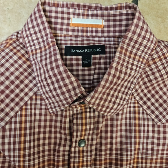 Banana Republic Mens Western Style Snap Button Up Maroon Plaid Shirt EUC sz L - Picture 3 of 3